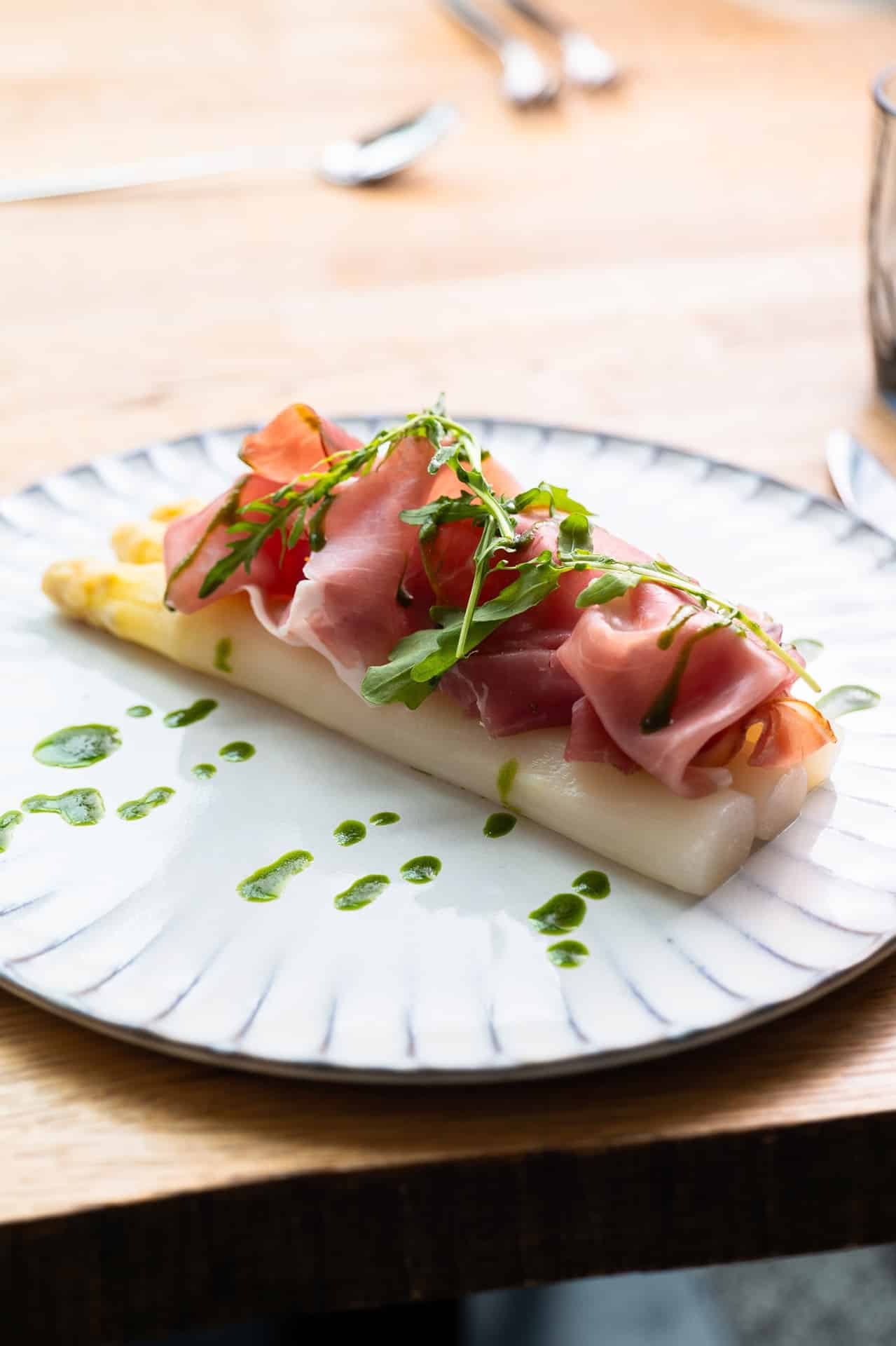 Asparagus Ganda Ham at fuga Restaurant in voco™ Brussels City Nort