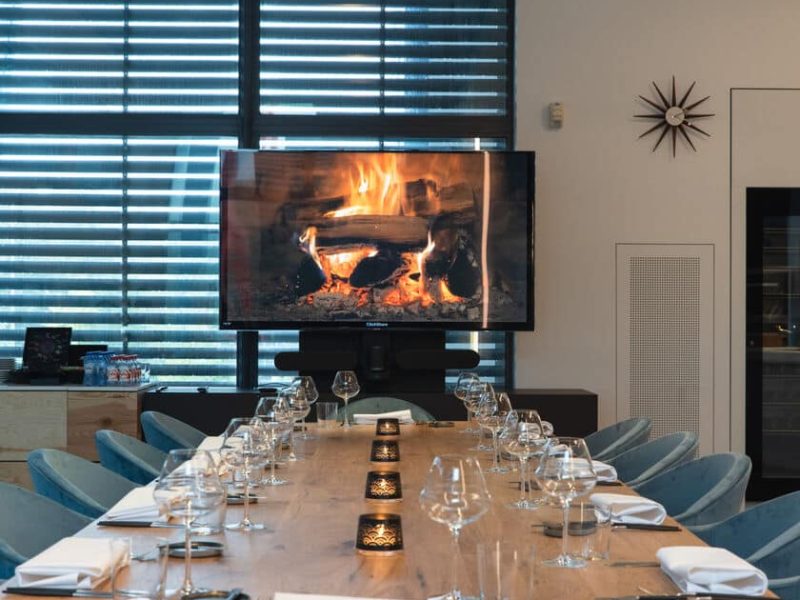 Meeting Room At Voco Brussels with fireplace on tv screen